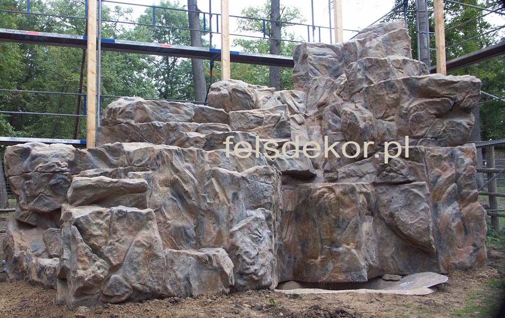 picture/dziki_park_schweinfurt_wildpark_felsdekor_9.jpg